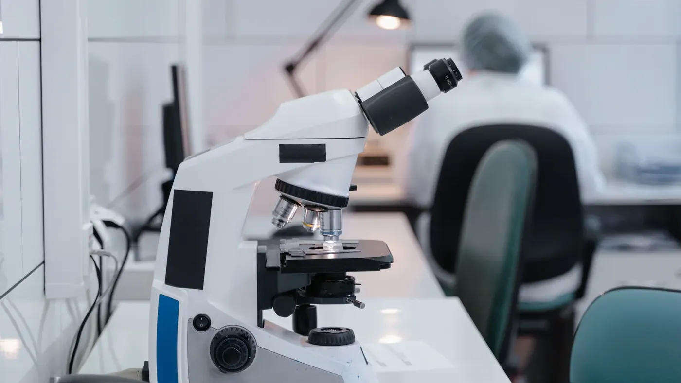 Microscope used for biotechnology student project research